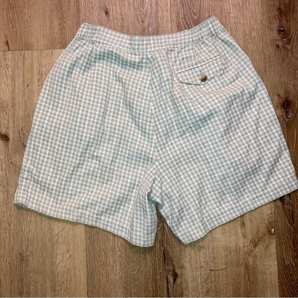 IZOD Women’s Shorts Casual Comfort | Size 14 | High Rise Mom Vintage | Cotton - Picture 3 of 14